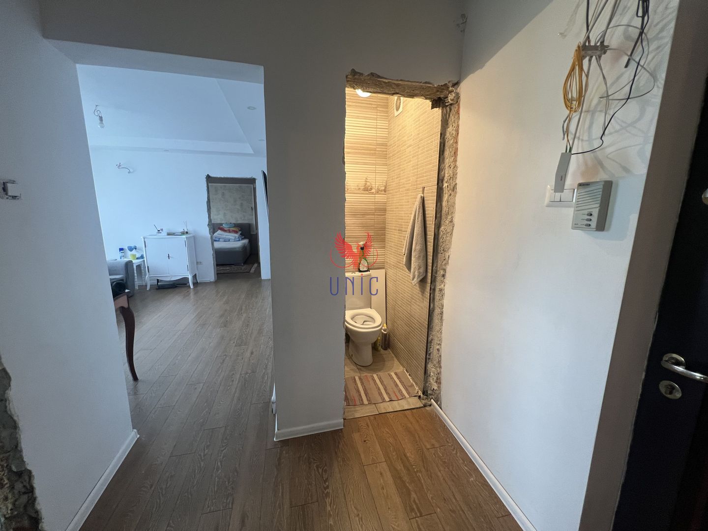 Apartament 3 camere Calea Severinului et 6/10 - Poză 3