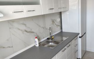 Inchiriez garsoniera metrou Berceni-Centrala proprie - Poză 4
