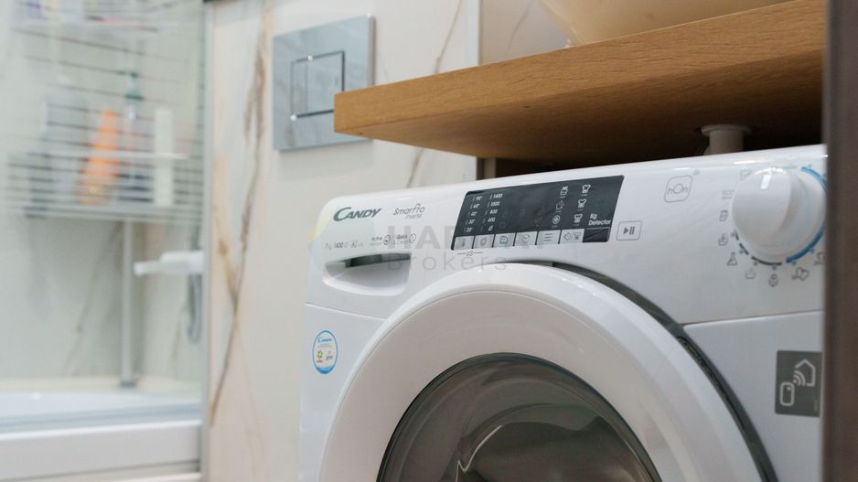 Studio modern, renovat complet 2025 | Complex Forest Tunari | Parcare inclusă - Poză 13