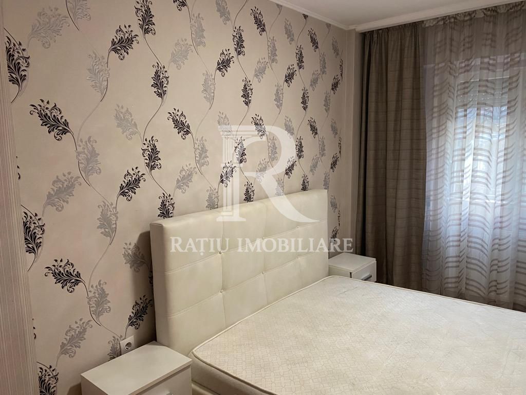 Apartament cu 4 camere  | Rogerius | Oradea - Poză 6