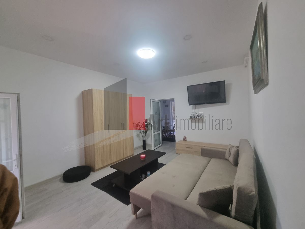 Garsoniera de vanzare in zona Bucurestii Noi/Parter casa/vila - Poză 1