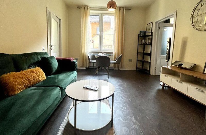 Apartament cu 2 camere, renovat si personalizat, in zona Centrala - Piața Traian - Poză 2