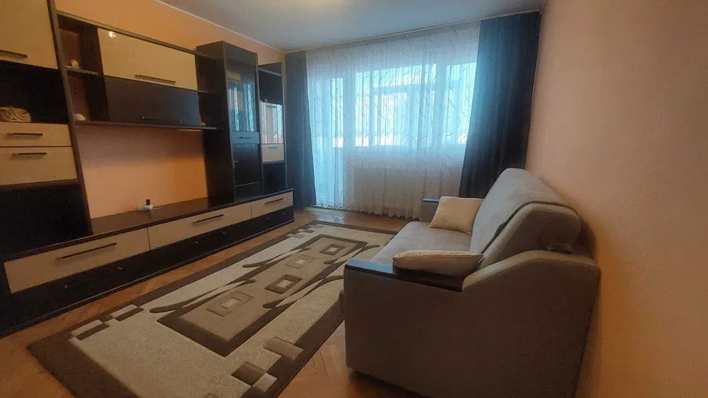 2 camere decomandat, 3 min Metrou Eroii Revoluției, 48 mp - Poză 1