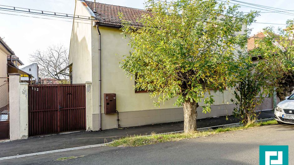 Casă cu teren în Pârneava - Poză 3