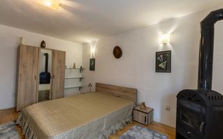 1 camera, curte, 42 mp, Andrei Muresanu, Zona Engels Bistro, Parcare - Poză 3