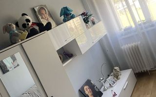 Apartament cu 4 camere decomandate, 2 parcări. Panoramă superbă! - Poză 1