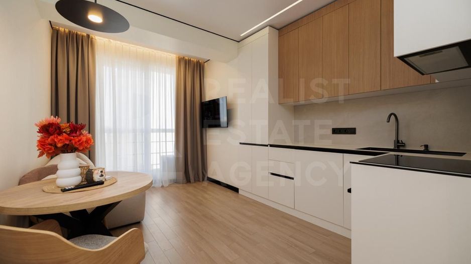 Vânzare apartiment- o odaie + living, str. Independenței, Botanica - Poză 1