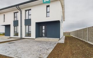 Duplex ultrafinisat cu 3 camere, 3 băi în Pișchia - Poză 29