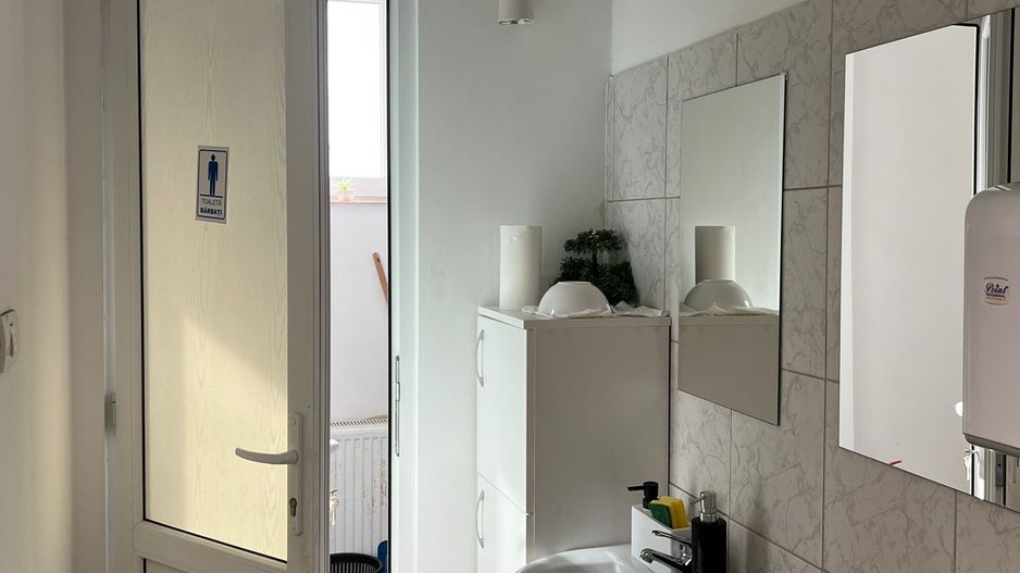 SPATIU BARTOLOMEU SHOWOORM - Poză 13