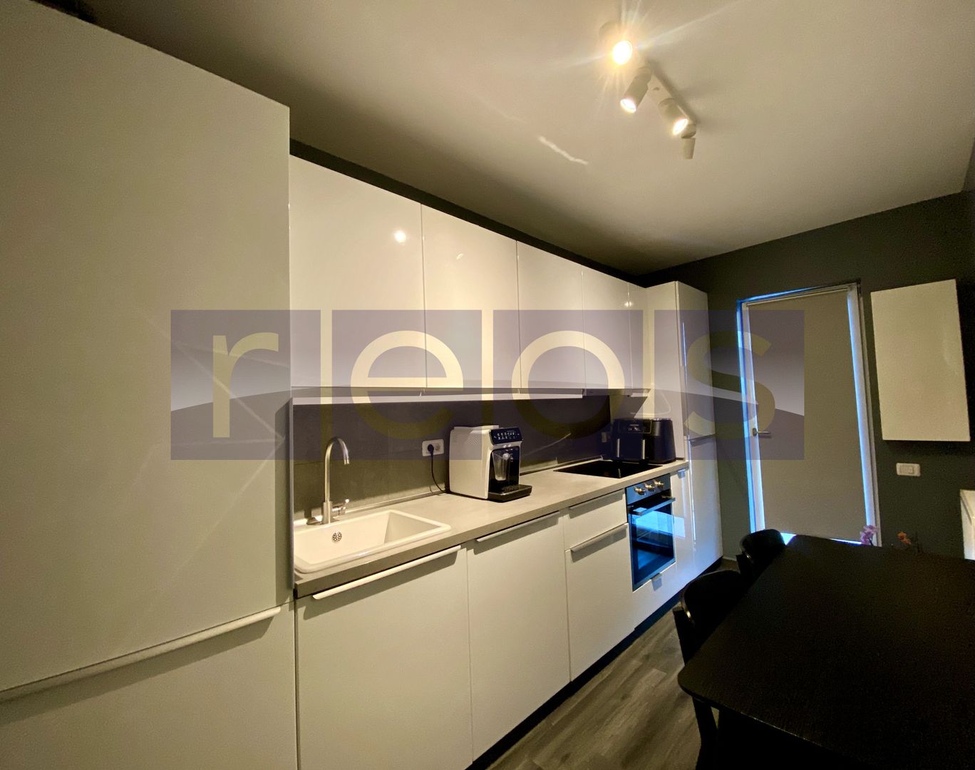 DE VANZARE 3 CAMERE PREMIUM | 2 TERASE | PARCARE SUBTERANA | ZONA 13 SEPTEMBRIE - Poză 9