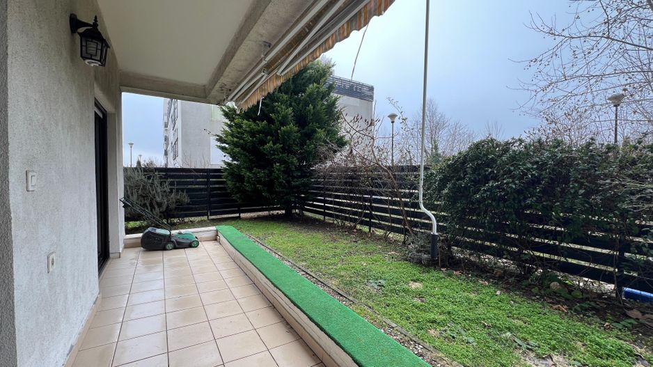 3 camere cu 84 mp de curte | 2 parcari subterane | boxa 8 mp amenajata - Poză 1