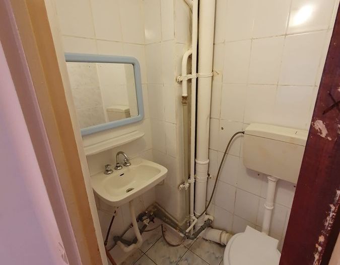 4 camere decomandat, 79,86 mp, 2 balcoane, bloc anvelopat, Vergului - Poză 12