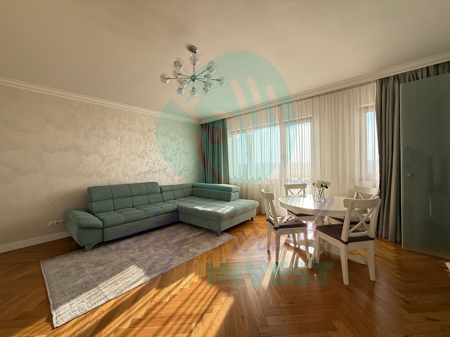 2 camere spatioase cu vedere libera - Poză 1