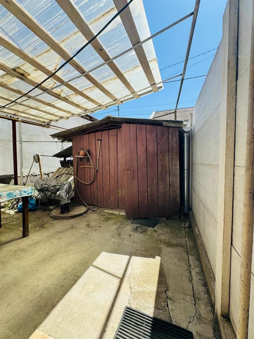 Casa singur in curte Iosia - Poză 11