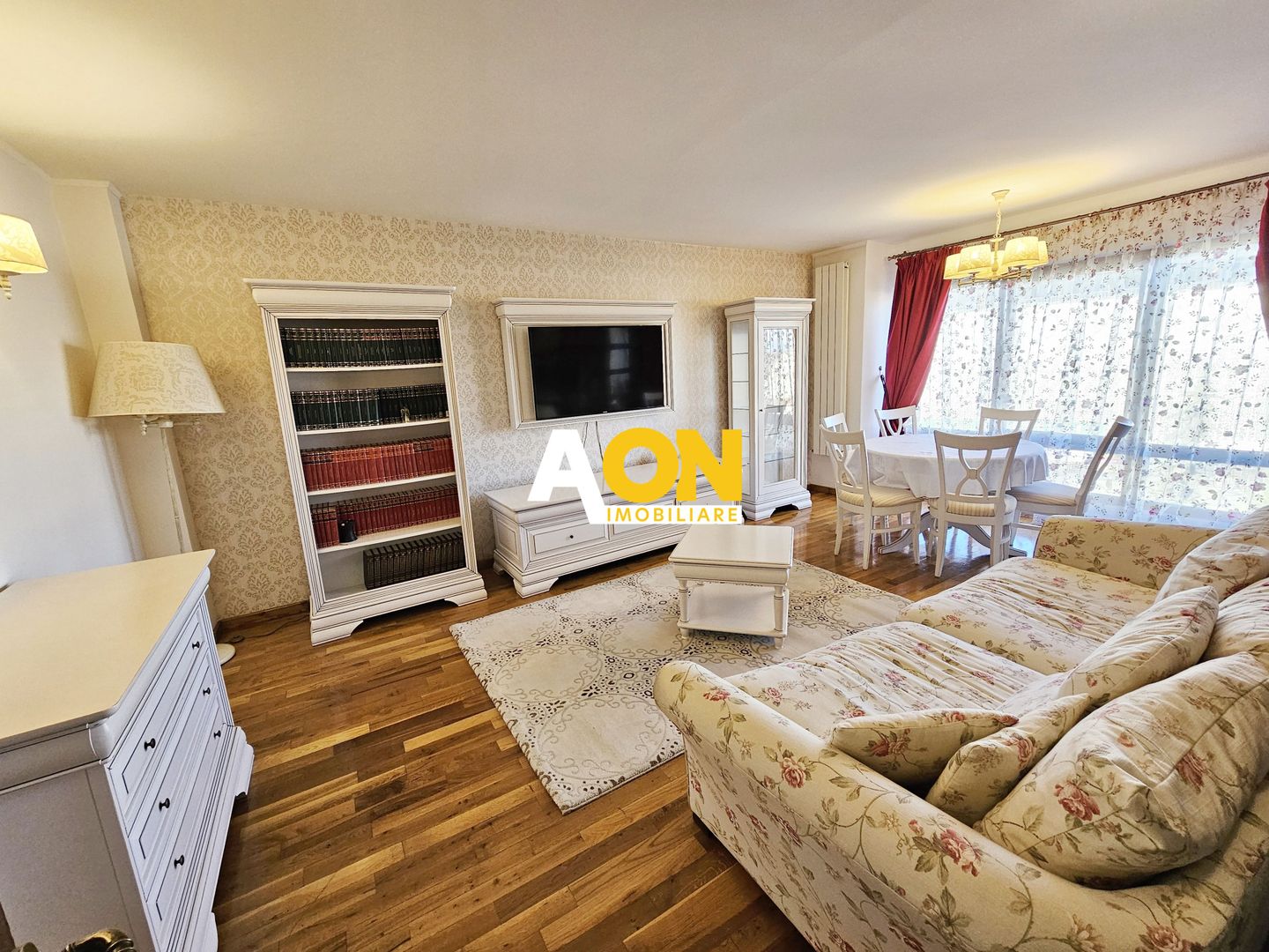 Apartament 3 camere,  mobilat, utilat,75 mp utili, et. 3, ultracentral - Poză 1