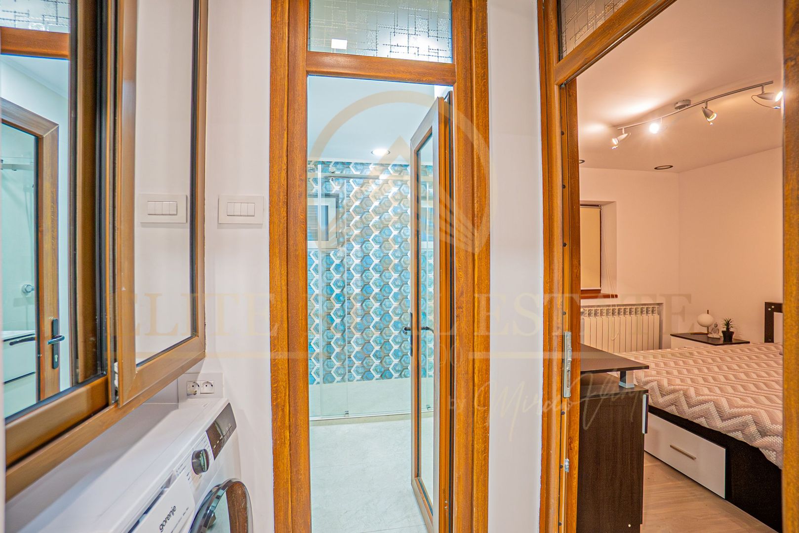 Gara - Vânzare apartament cu 2 camere, mobilat si utilat - Poză 21