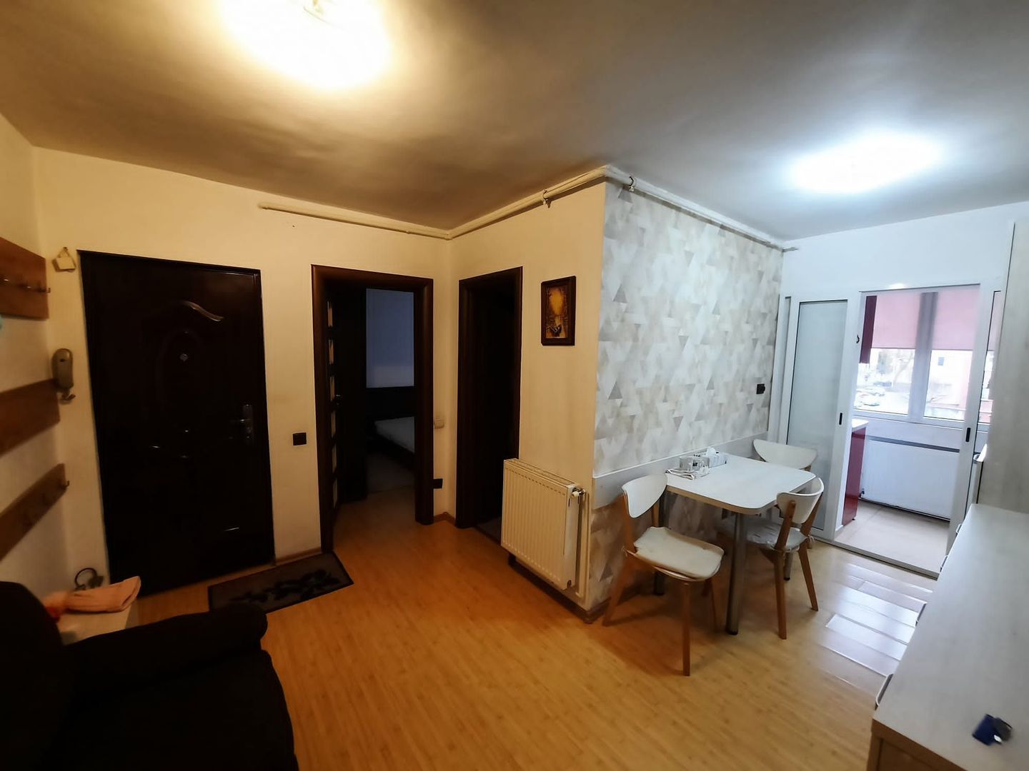 Inchiriere 2 camere decomandat - Poză 3