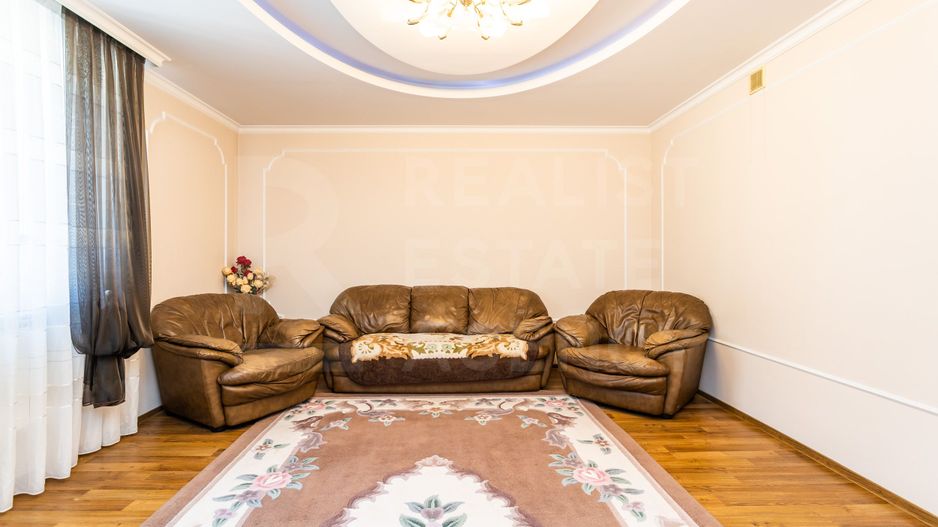 Vânzare, casă, 2 nivele, 4 camere, strada 31 August 1989, Centru - Poză 3