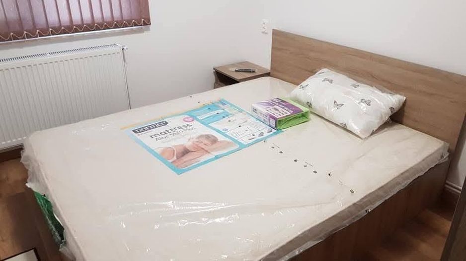 Apartament 2 camere decomandat etajul 1 Podu Ros 400euro - Poză 2