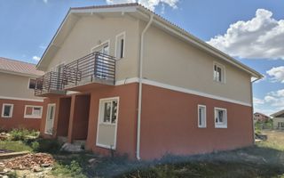 Casă Tip Duplex în Giroc – Confort, calitate și curte generoasă - Poză 4