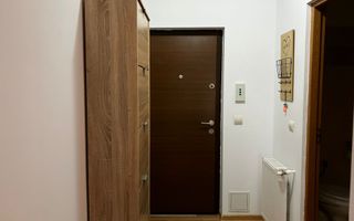 De închiriat – apartament 2 camere decomandat, str. Victoriei, 50 mp, etaj 1 - Poză 7