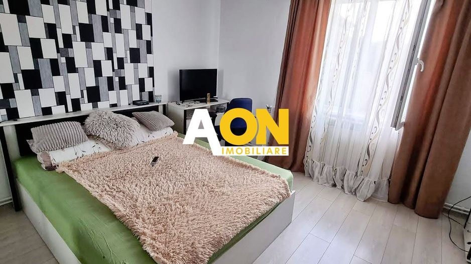 Casa 4 camere, 2 bai, 2 bucatarii, 1050 mp teren, zona Centru - Poză 10