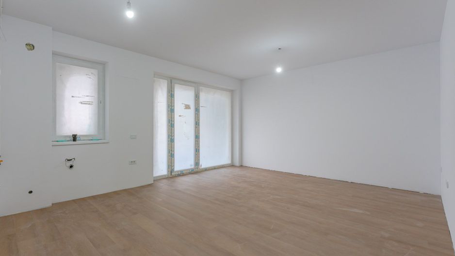 Apartament 2.5 Camere Sala Polivalentă | 61 mp Util + 10 mp Balcon - Poză 2