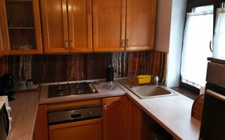 🏡 Proprietate exclusivistă cu 2 case, piscină și sală de fitness - Poză 7