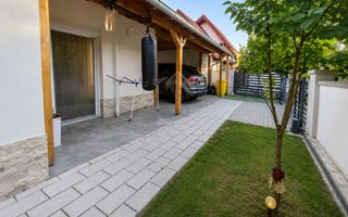 Duplex Spațios cu 3 Dormitoare și Curte Amenajată | - Poză 6