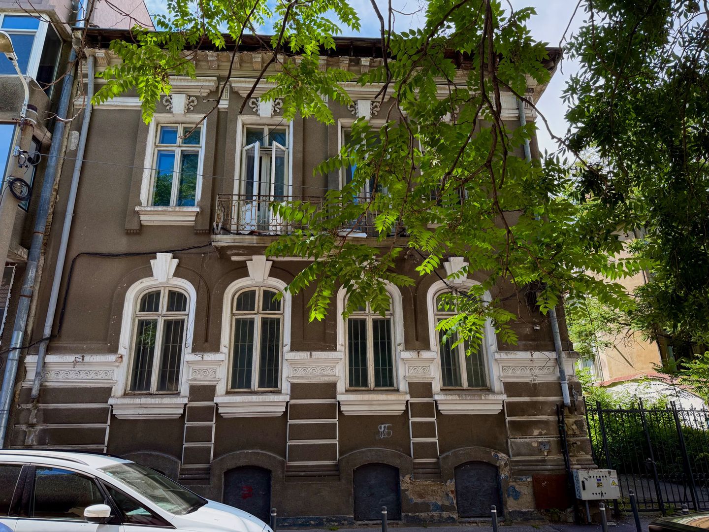 Imobil + teren cu autorizatie si proiect 29 apartamente  Kogalniceanu - Cismigiu - Poză 25