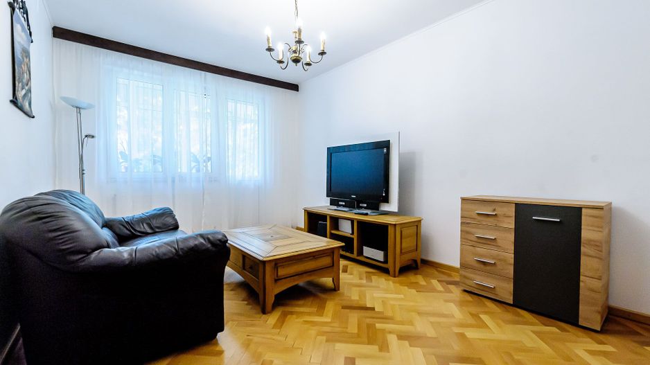 Apartament elegant cu trei camere. Strada Horia. - Poză 2
