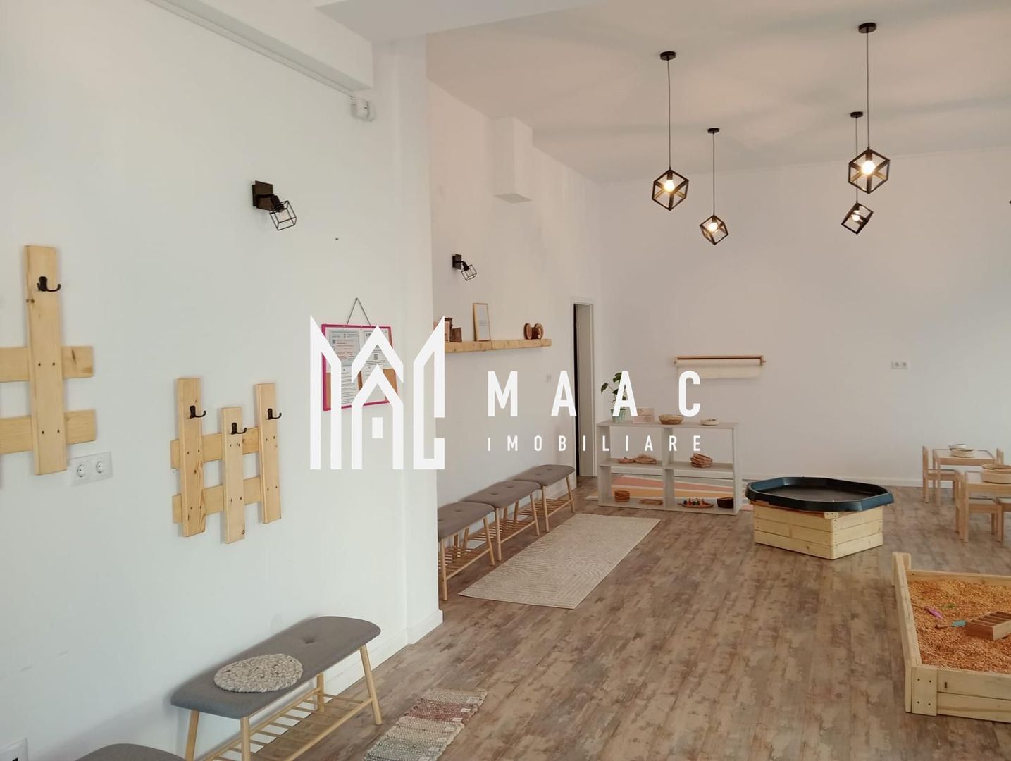 Spatiu comercial cu gradina I Selimbar - Poză 2