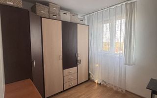 Apartament cu 3 camere / 50mp/ zona Tatarasi - Poză 2