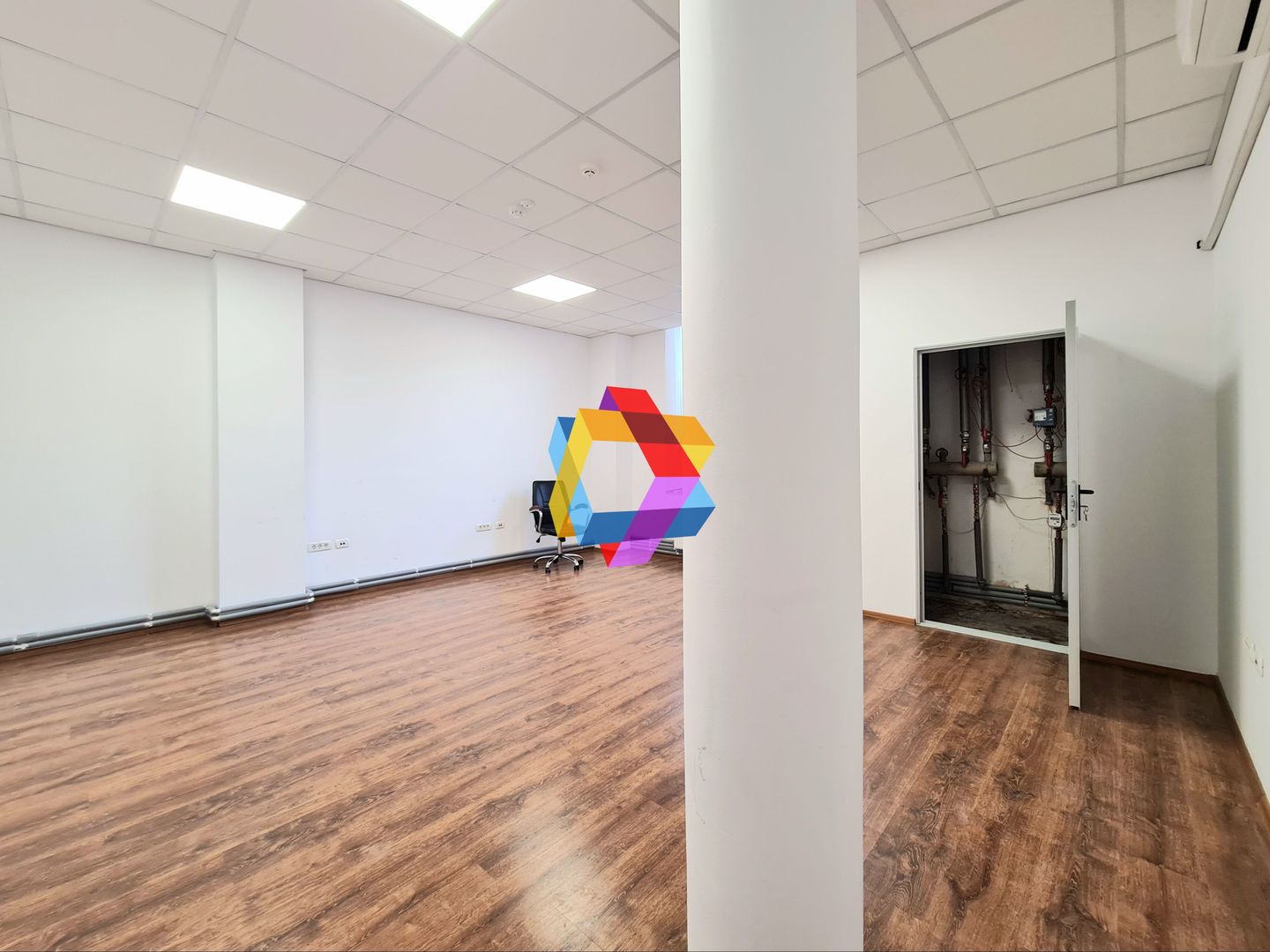 Spatiu birouri de închiriat Brasov - 220 mp # spatii-comerciale-brasov.ro - Poză 16