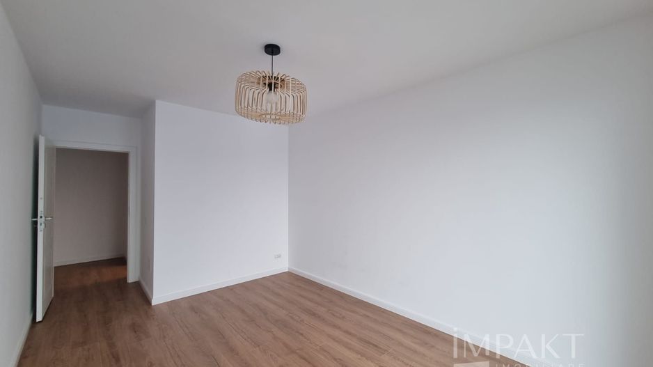 Vanzare apartament in bloc nou, etaj intermediar si terasa! - Poză 4