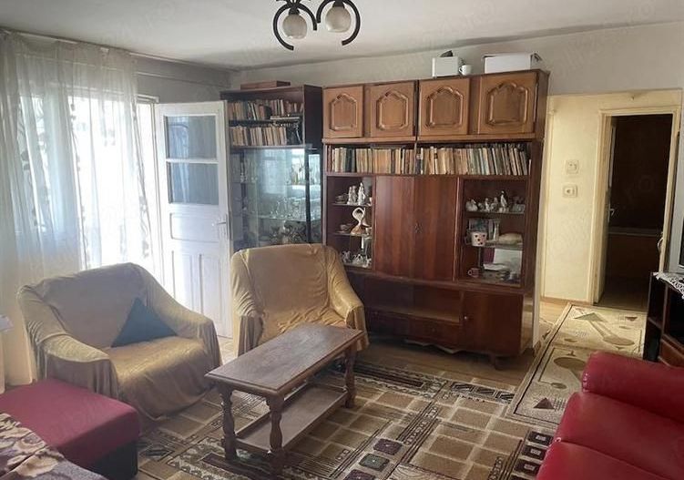 Oportunitate de investiție | Apartament 2 camere | Zamca | 53 mp - Poză 2