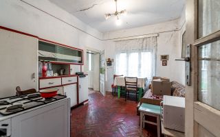 Două fronturi. 2.500 mp. Gospodărie existentă. - Poză 8