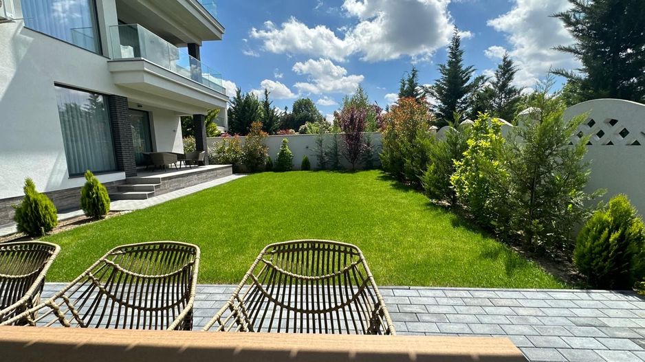 CASA MODERNA DE INCHIRIAT IN ZONA EROU IANCU NICOLAE PIPERA - Poză 3