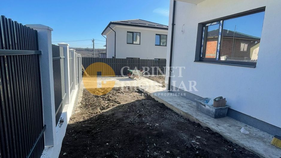 🏡 Vilă Tip Duplex modernă – Mutare imediată în Valea Adâncă - Zona 5 Drumuri - Poză 4