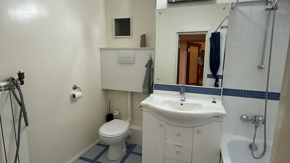 Apartament elegant I Piață Universitatii I 106 MP I 5 minute Metrou - Poză 7