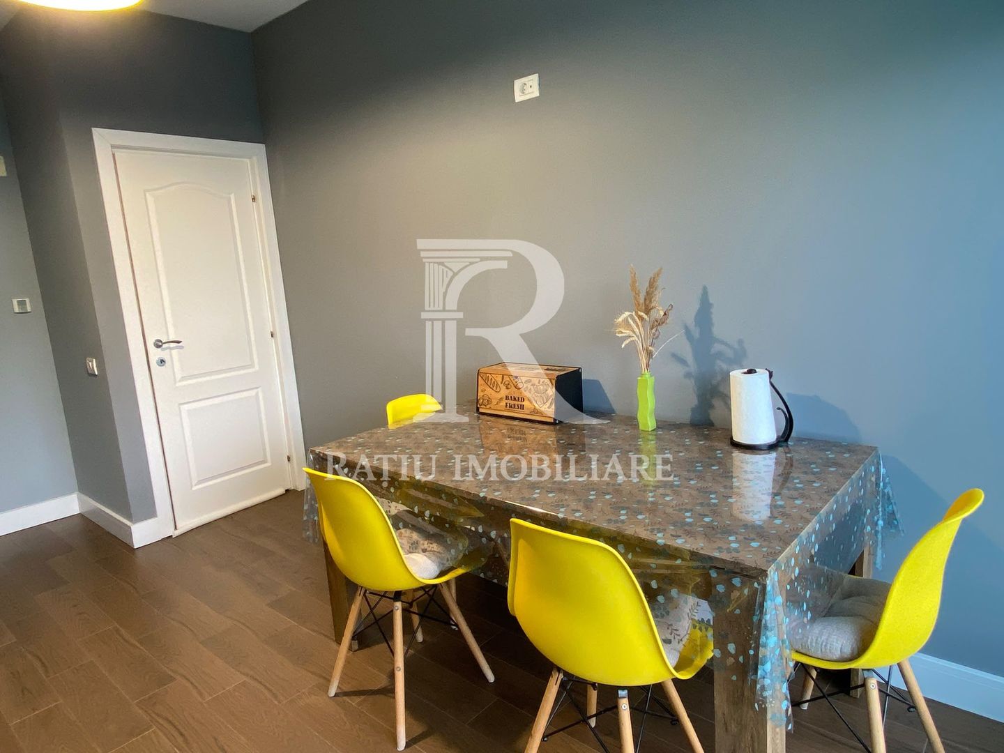 Apartament cu 1 camera | 46 mp utili | Decebal | Oradea - Poză 9