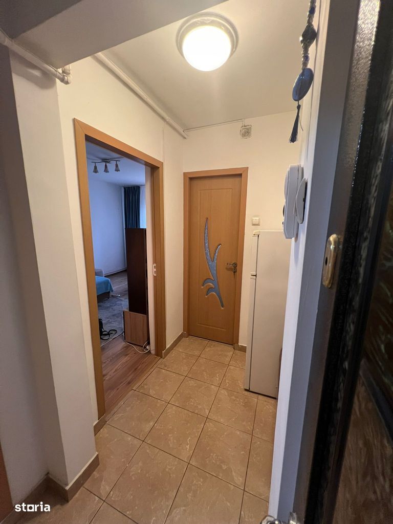 Garsoniera de Vanzare Gorjului-Centrala proprie - Poză 3