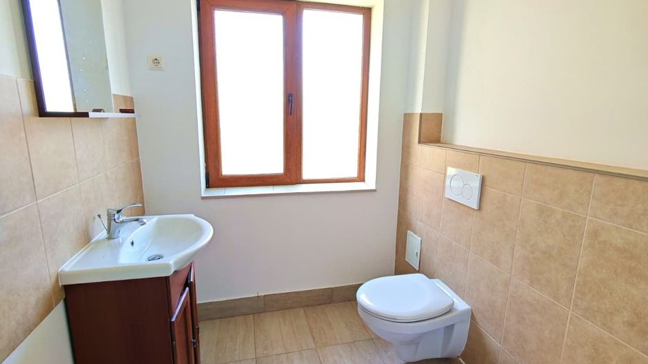 Casa / vila,  pensiune investitie zona Sacele, Brasov - Poză 19