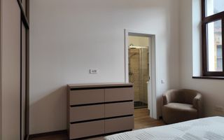 Vanzare | proprietate ultracentrala | studio + ap.2 camere | Oradea - Poză 16