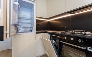 Vânzare, apartament,3 camere, Strada Nicolae Milescu Spătarul, Ciocana - Poză 3