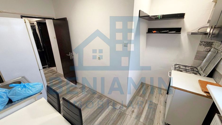 2 Decomandate Mobilat Utilat Calea Bucuresti Rotonda 52mp - Poză 5