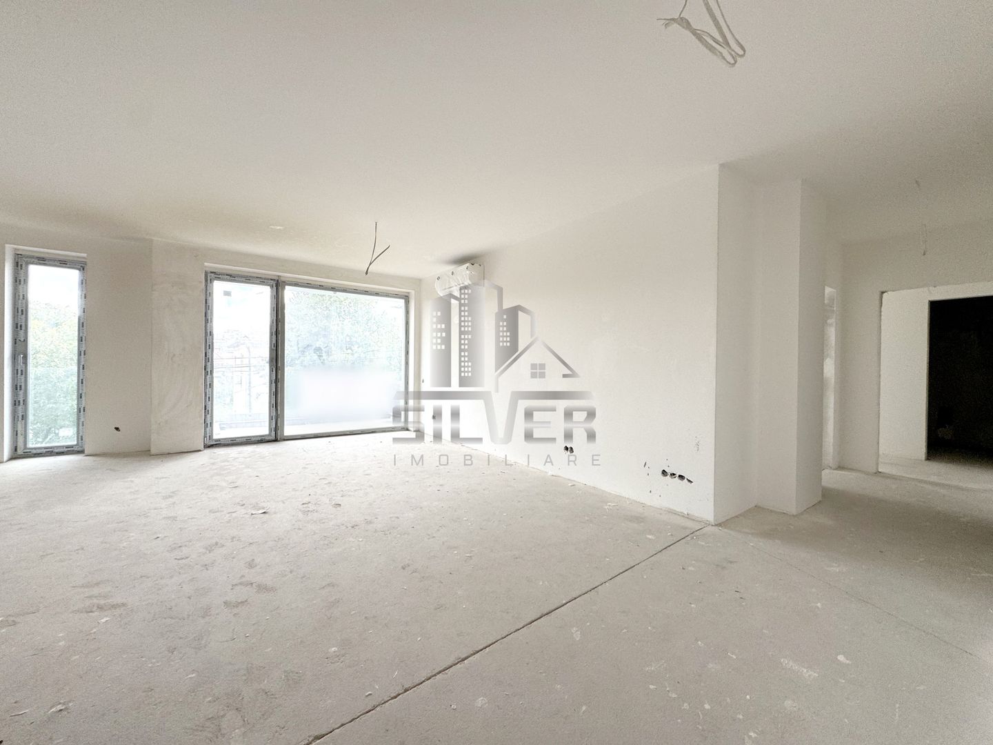 Apartament cu 3 camere/93 mp/CF/zona C-tin Brancusi. - Poză 8