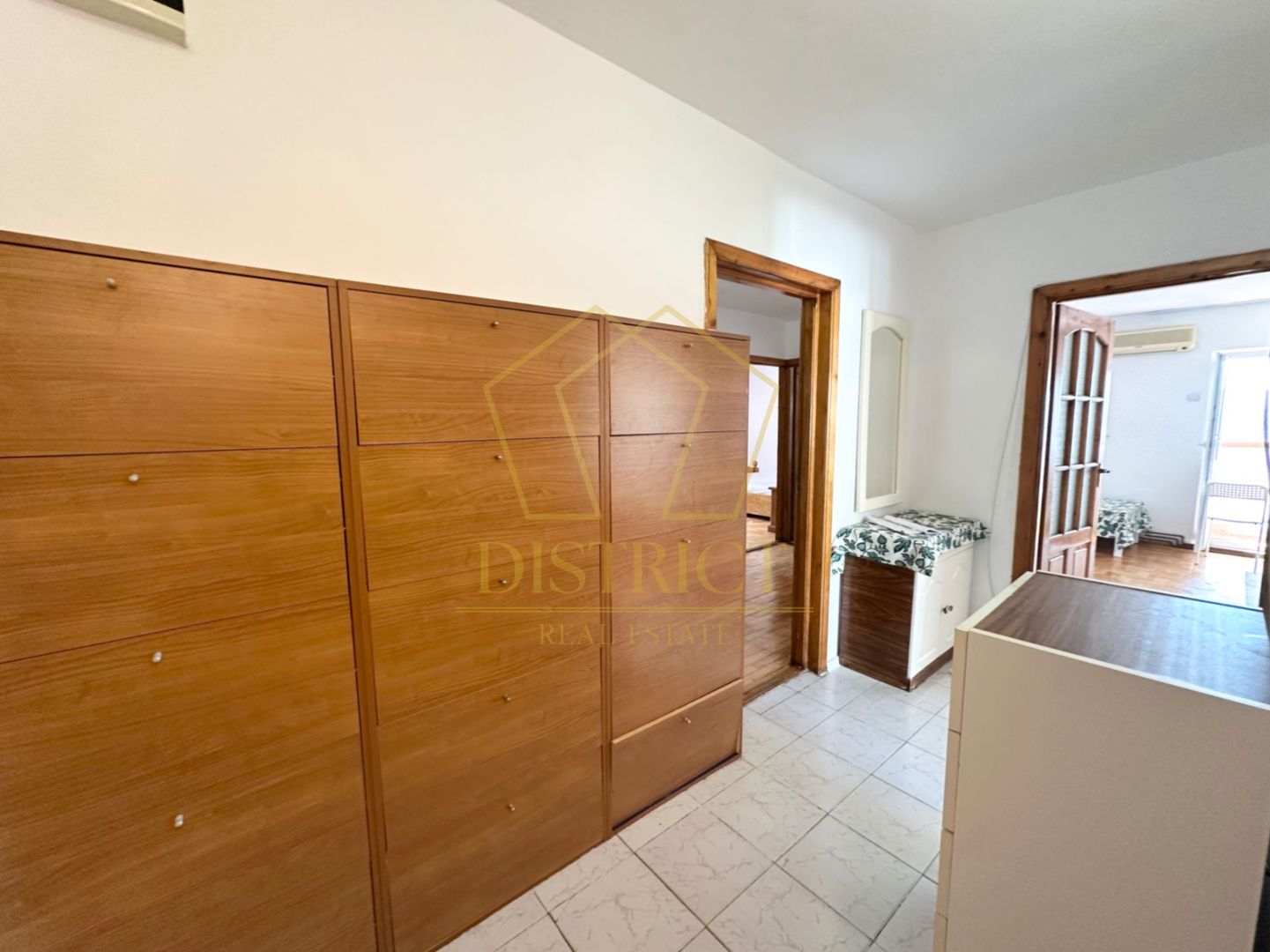 Apartament decomadat cu 3 camere |  Dacia | PetFriendly - Poză 17