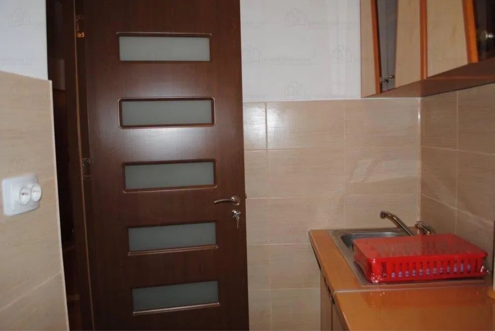 GARSONIERA DECOMANDATA MODERNA MOBILATA & UTILATA BLOC 1982 - Poză 2