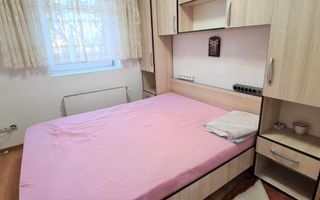 Casa pentru 2 familii, 7 Camere, 2 Garaje, 1500MP Teren - Poză 15